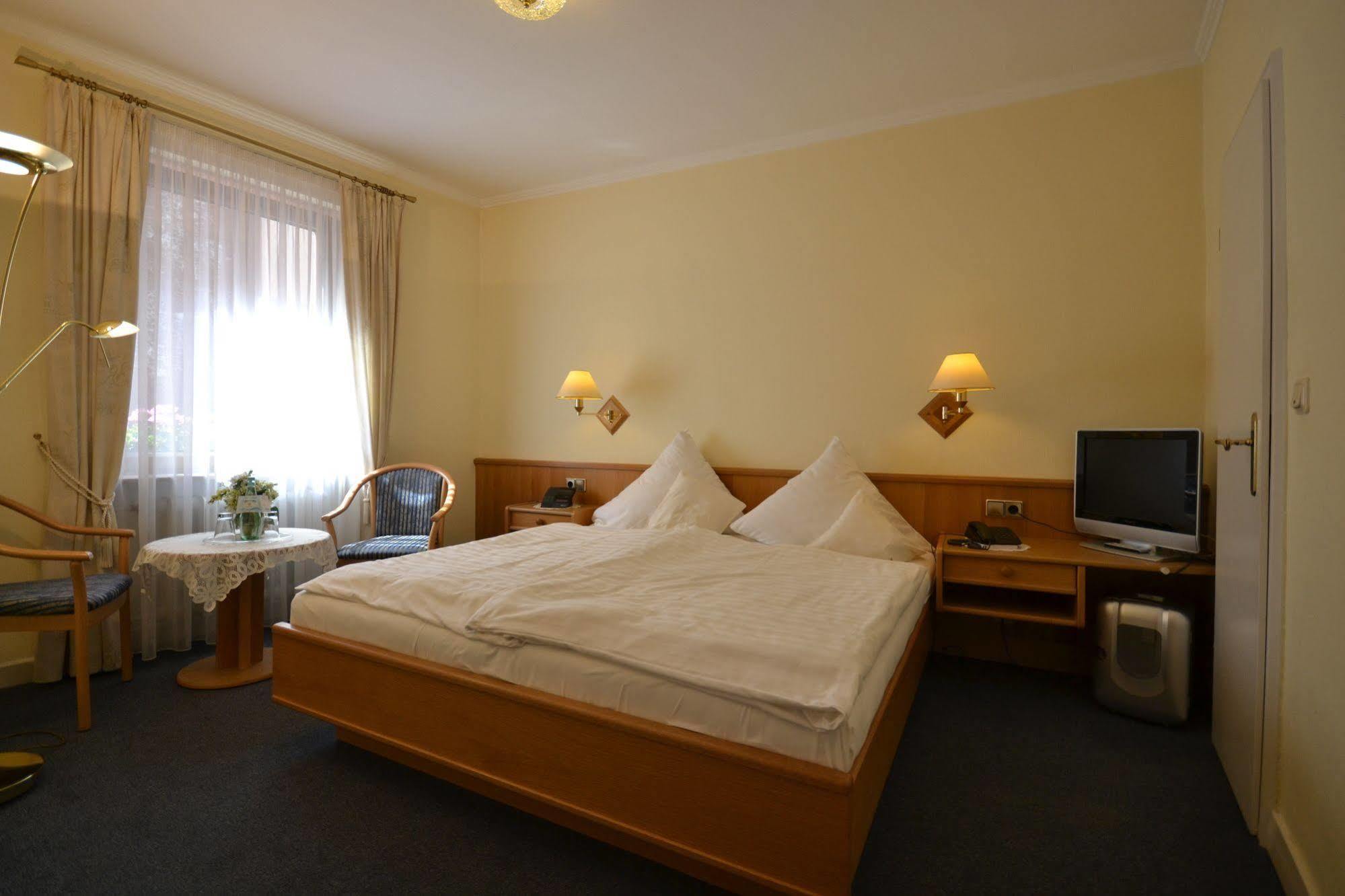Hotel Binz Bernkastel-Kues Luaran gambar