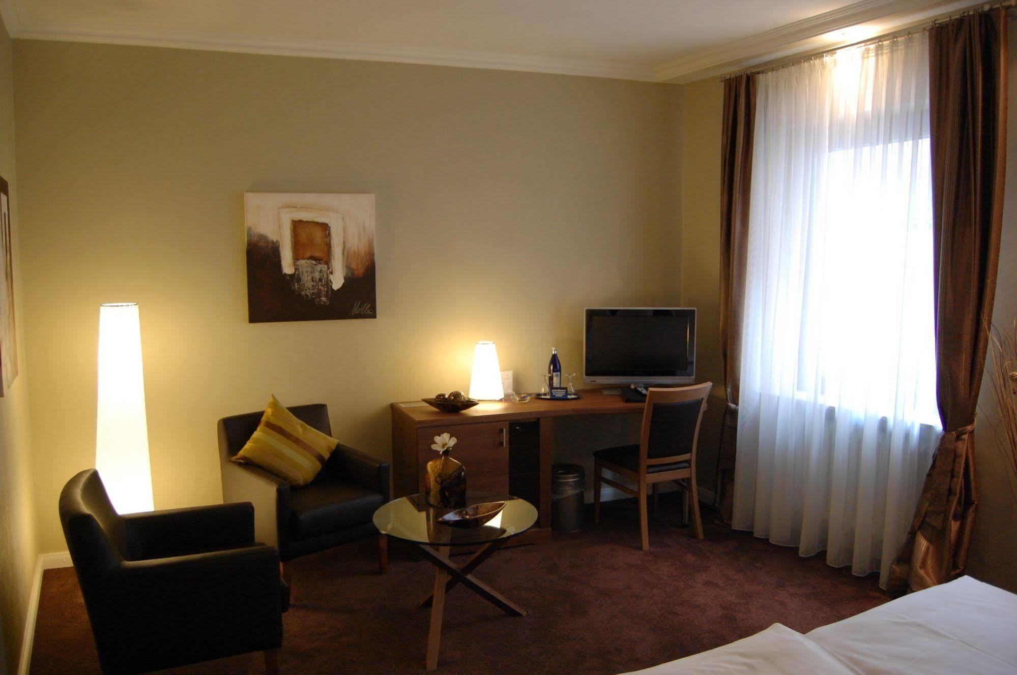 Hotel Binz Bernkastel-Kues Luaran gambar